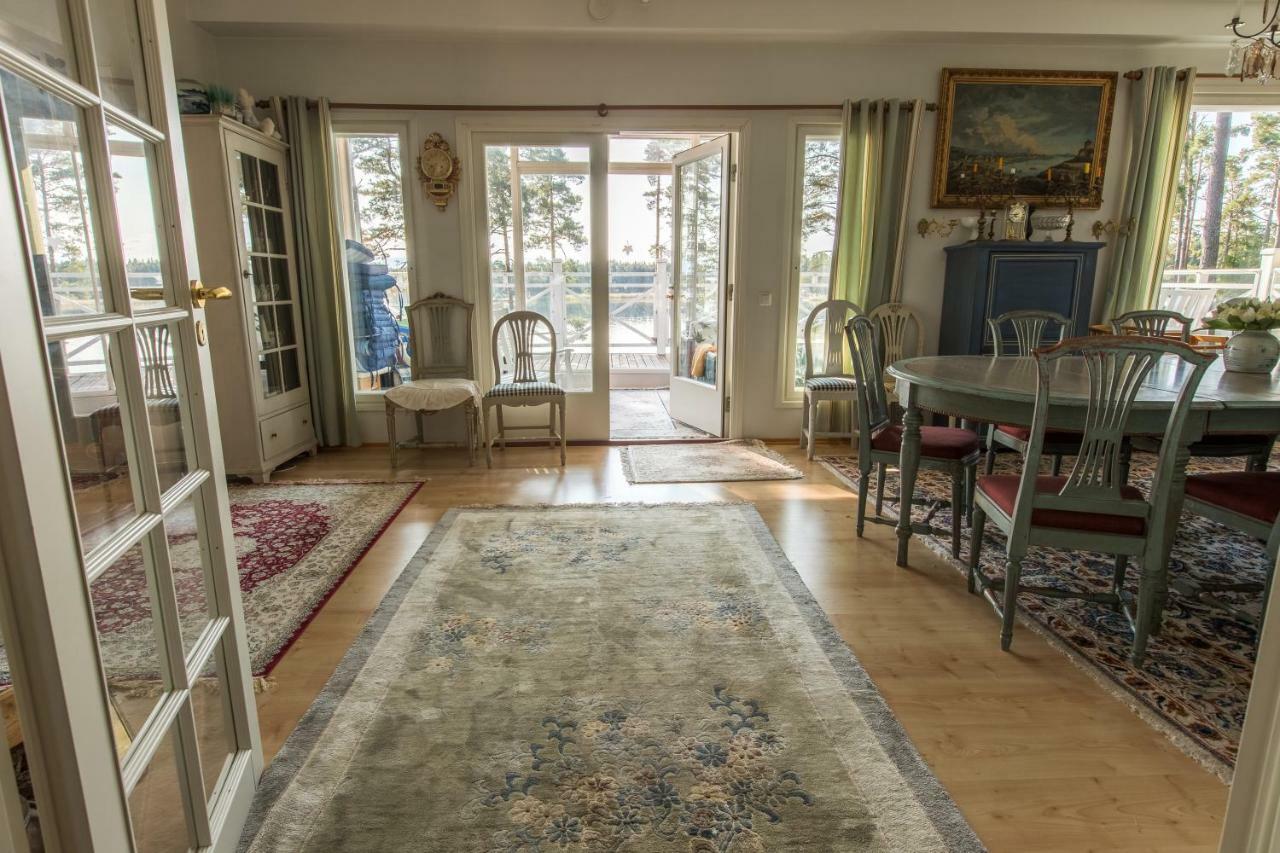 Villa Harald - Beachfront Hitis ภายนอก รูปภาพ