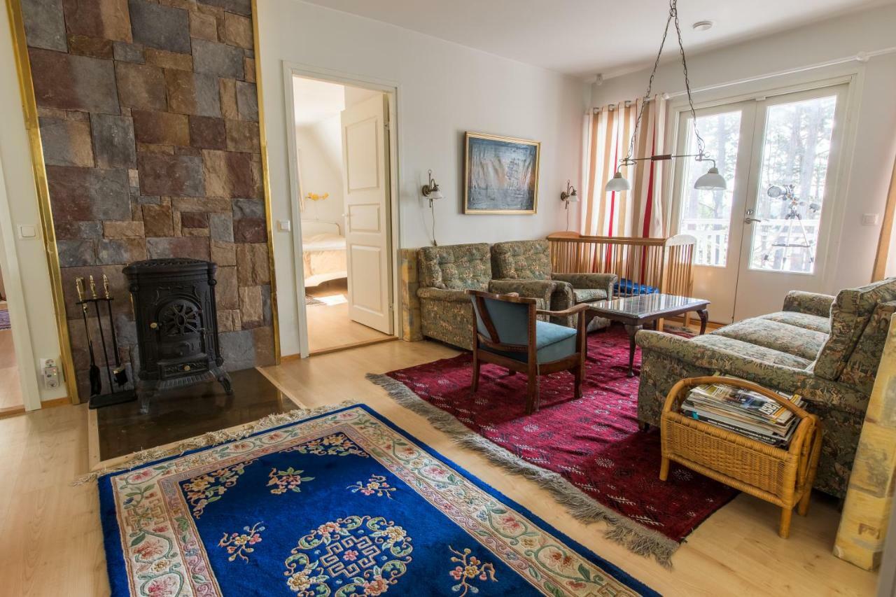 Villa Harald - Beachfront Hitis ภายนอก รูปภาพ